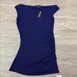 PrettyLittleThing Navy Short Sleeve Top Size 2